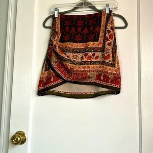 Vici satin patterned skirt